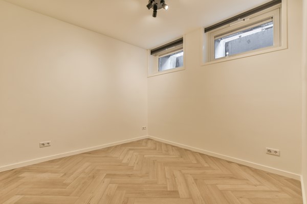 Medium property photo - Wilhelminastraat 213hs, 1054 WG Amsterdam